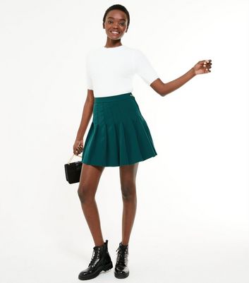Dark Green Pleated Mini Skirt | New Look